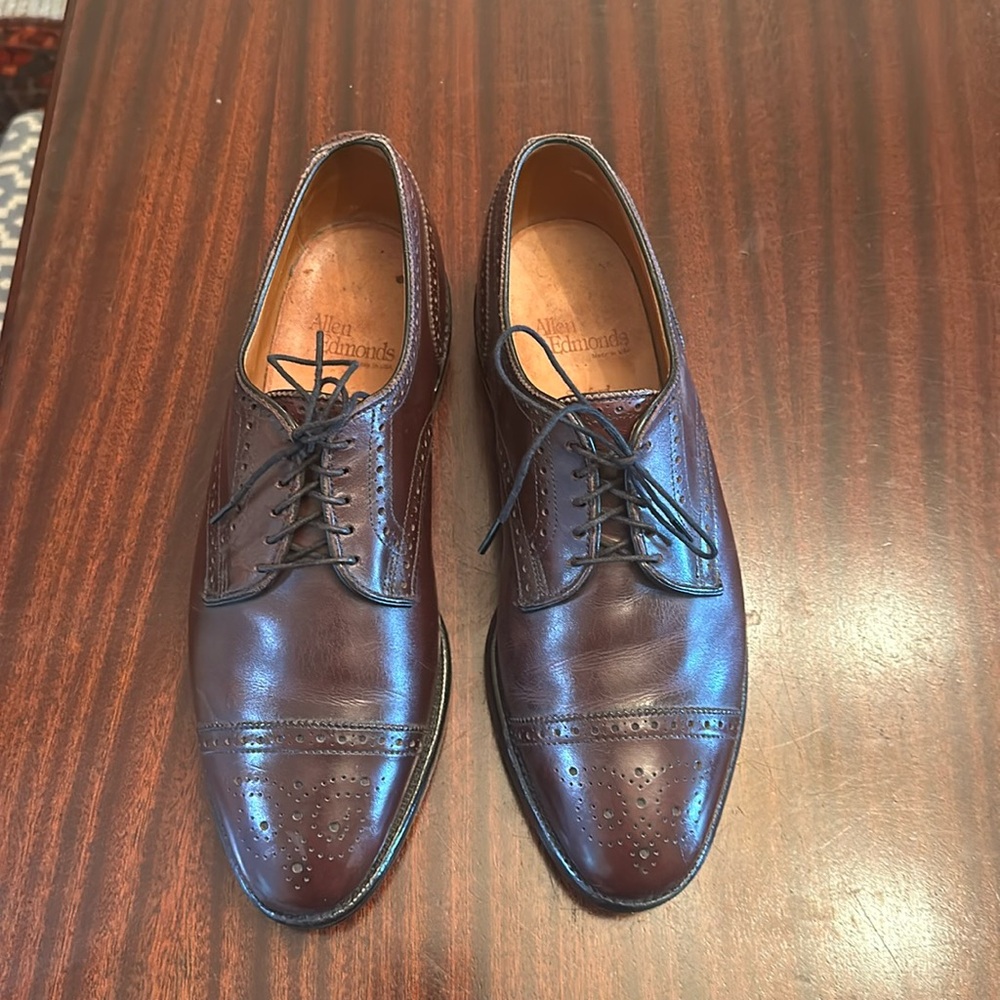 Allen Edmunds Sanford 9